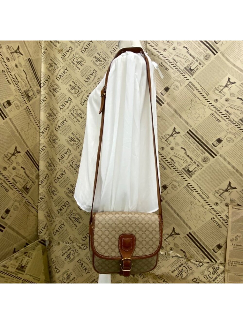 Celine Shoulder Bag Pochette White Macadam - Picture 2 of 15
